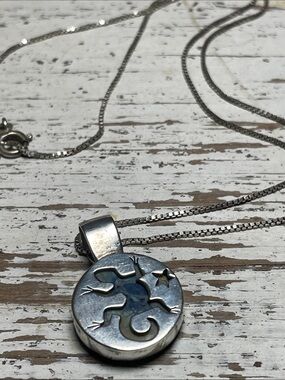 Sterling Silver Gecko Pendant Necklace